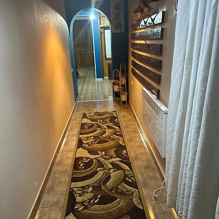 Salome Guest House Mestia Exterior photo