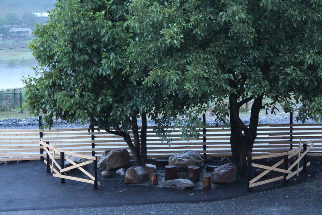 Salome Guest House Mestia Exterior photo