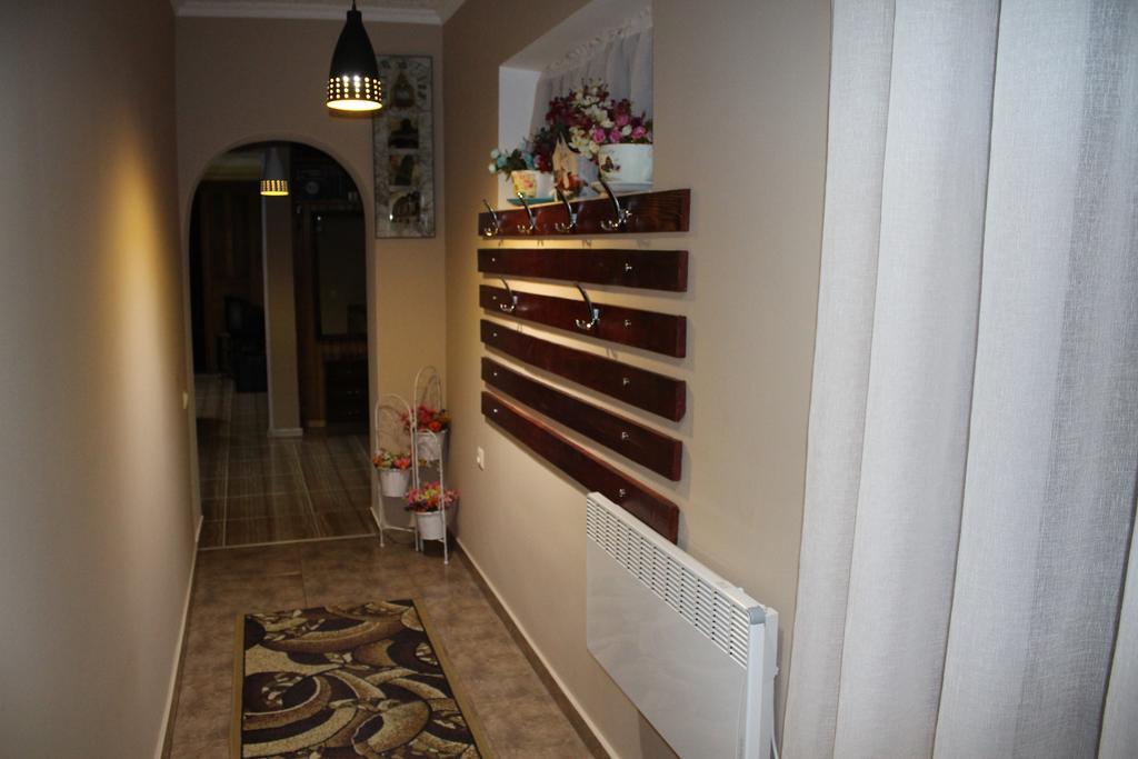Salome Guest House Mestia Exterior photo