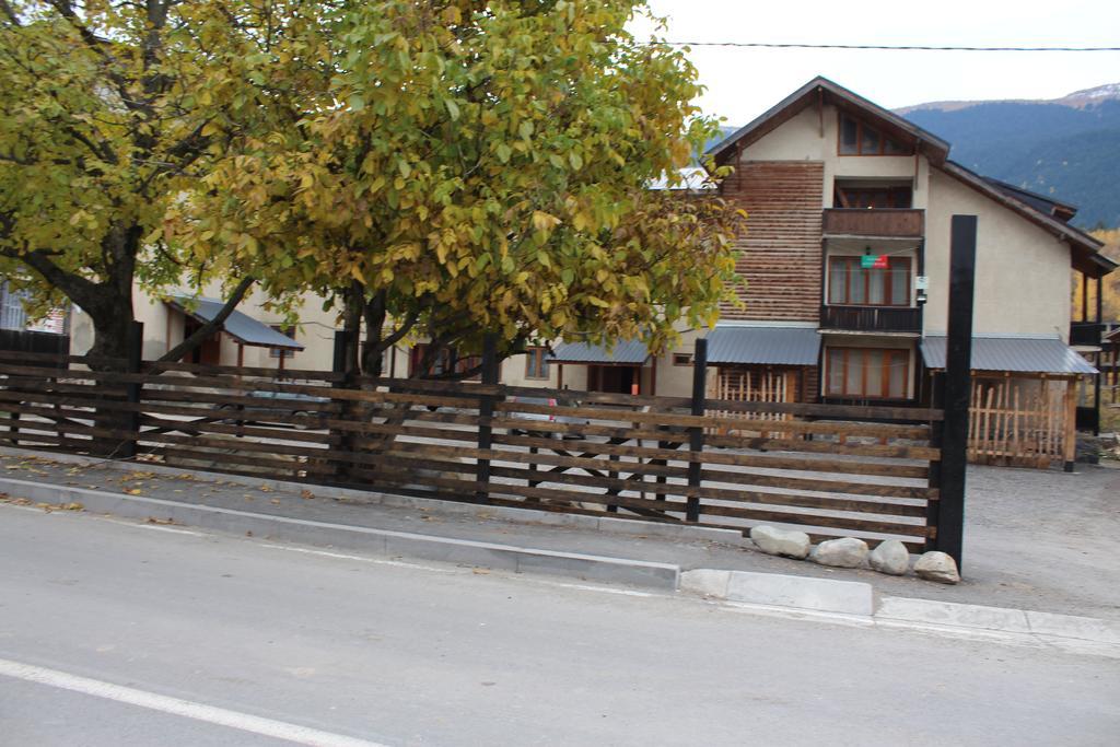 Salome Guest House Mestia Exterior photo