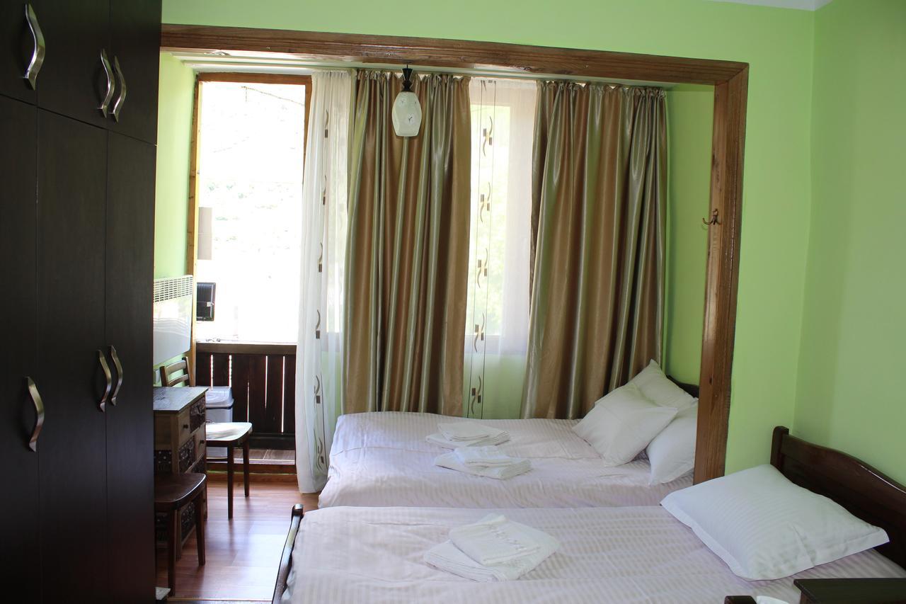 Salome Guest House Mestia Exterior photo