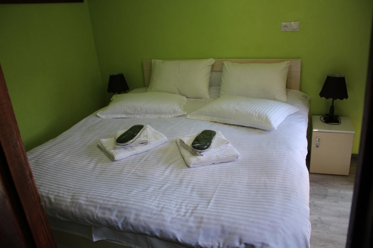 Salome Guest House Mestia Exterior photo