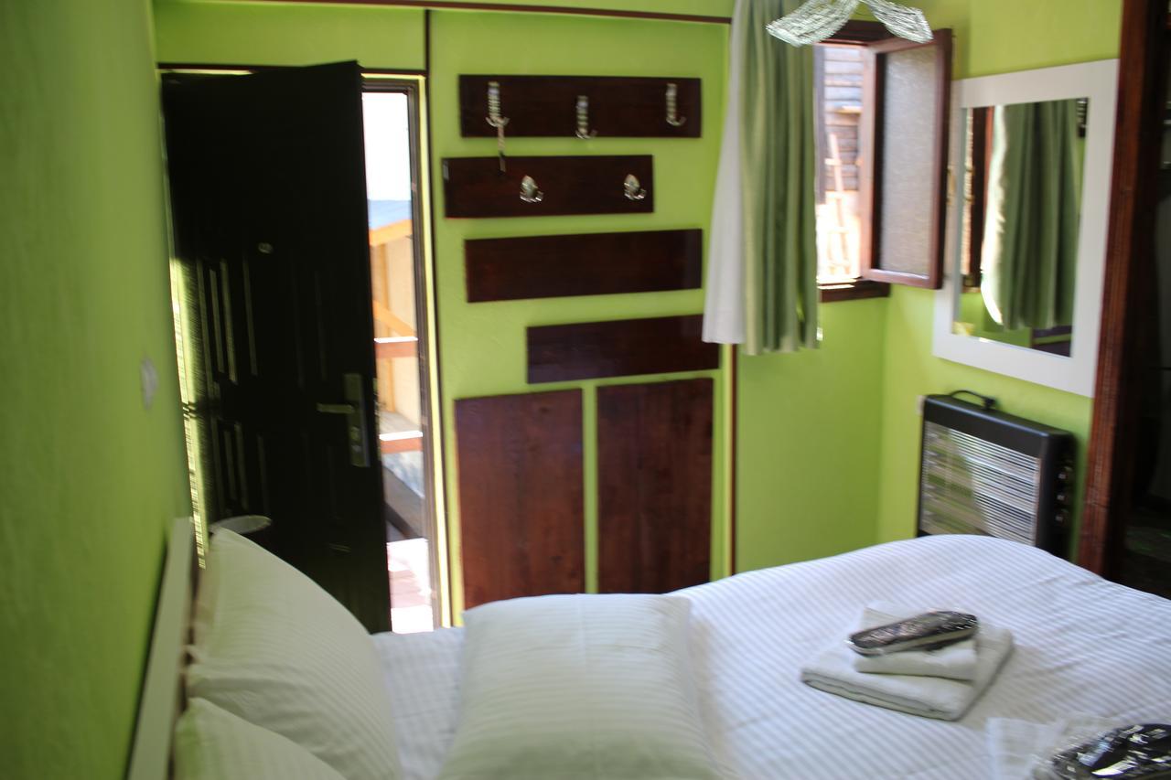 Salome Guest House Mestia Exterior photo