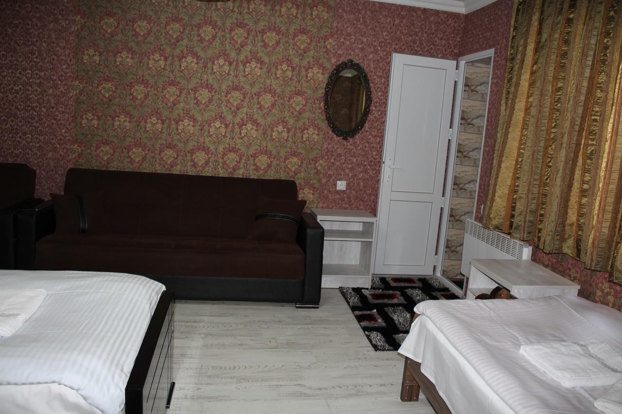 Salome Guest House Mestia Exterior photo