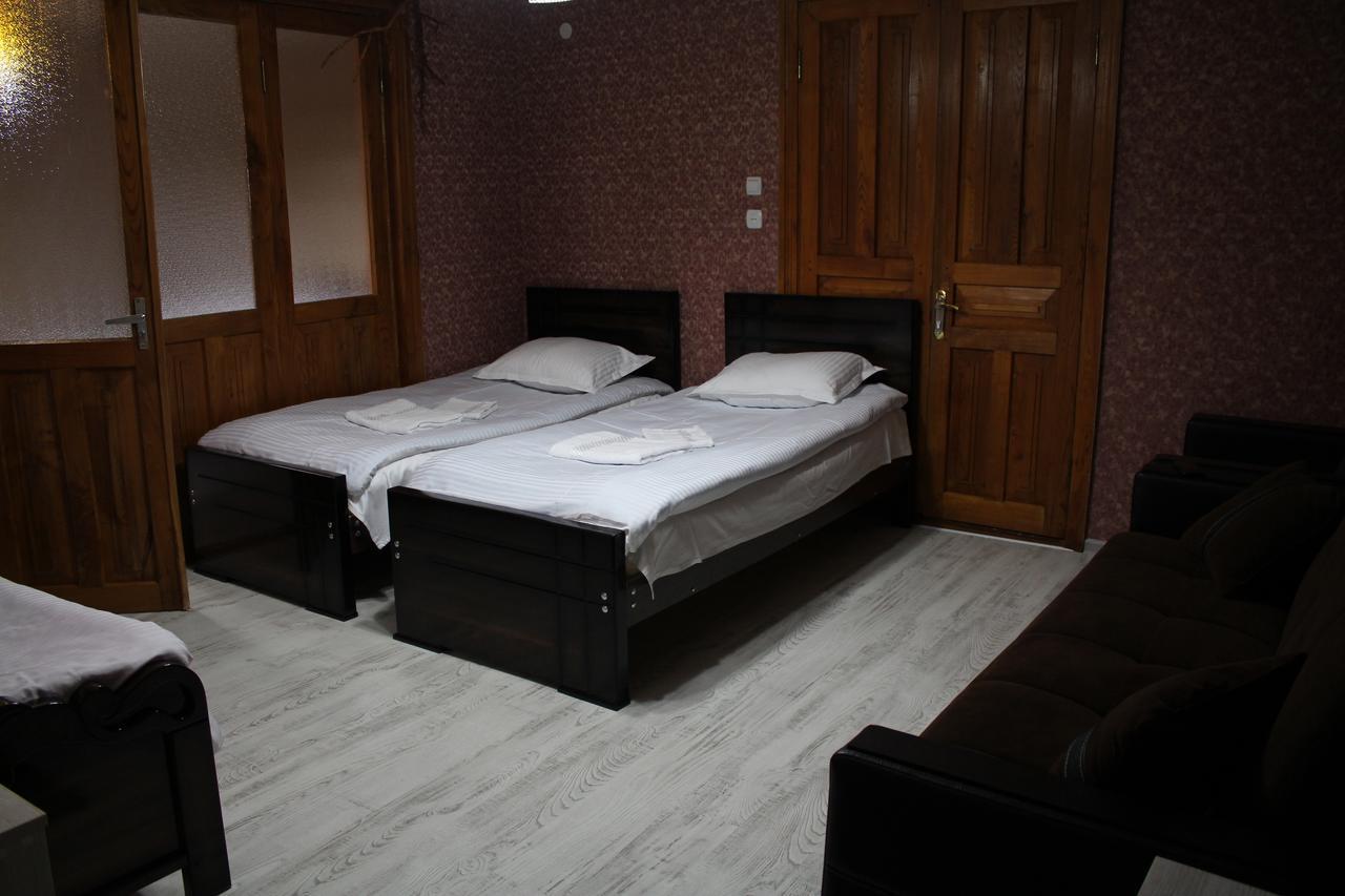 Salome Guest House Mestia Exterior photo