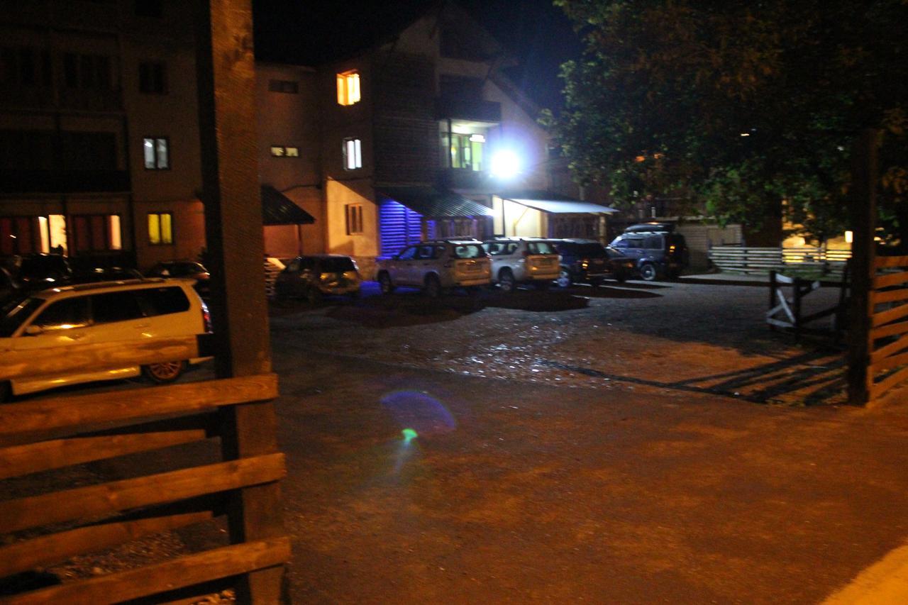Salome Guest House Mestia Exterior photo
