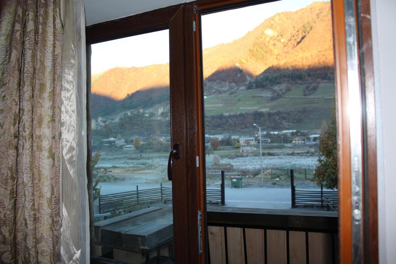 Salome Guest House Mestia Exterior photo